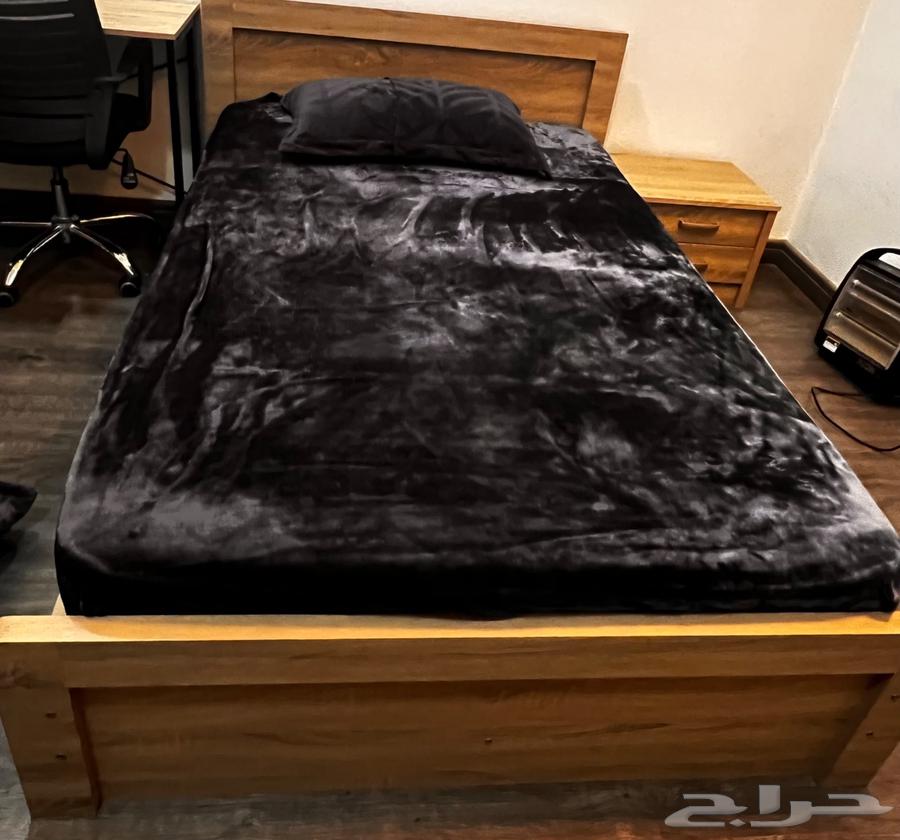 Five-piece bedroom set63057588787715111
