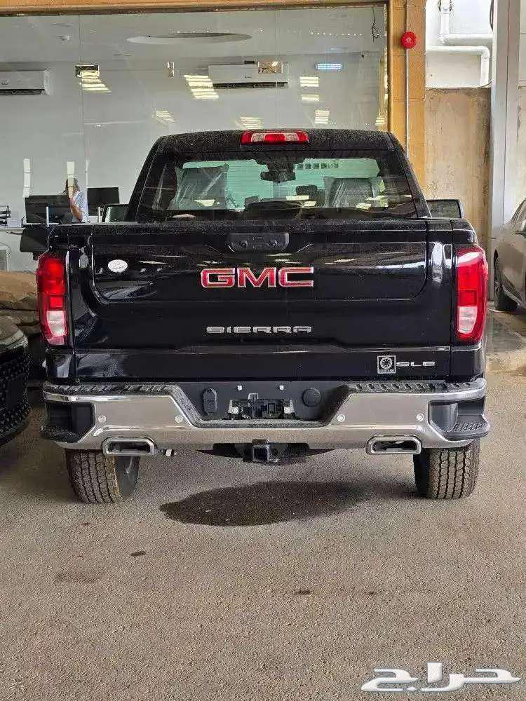 GMC Sierra SLE SLAI Black 2025 Installment 2622 Al-Hassan63078786962433112