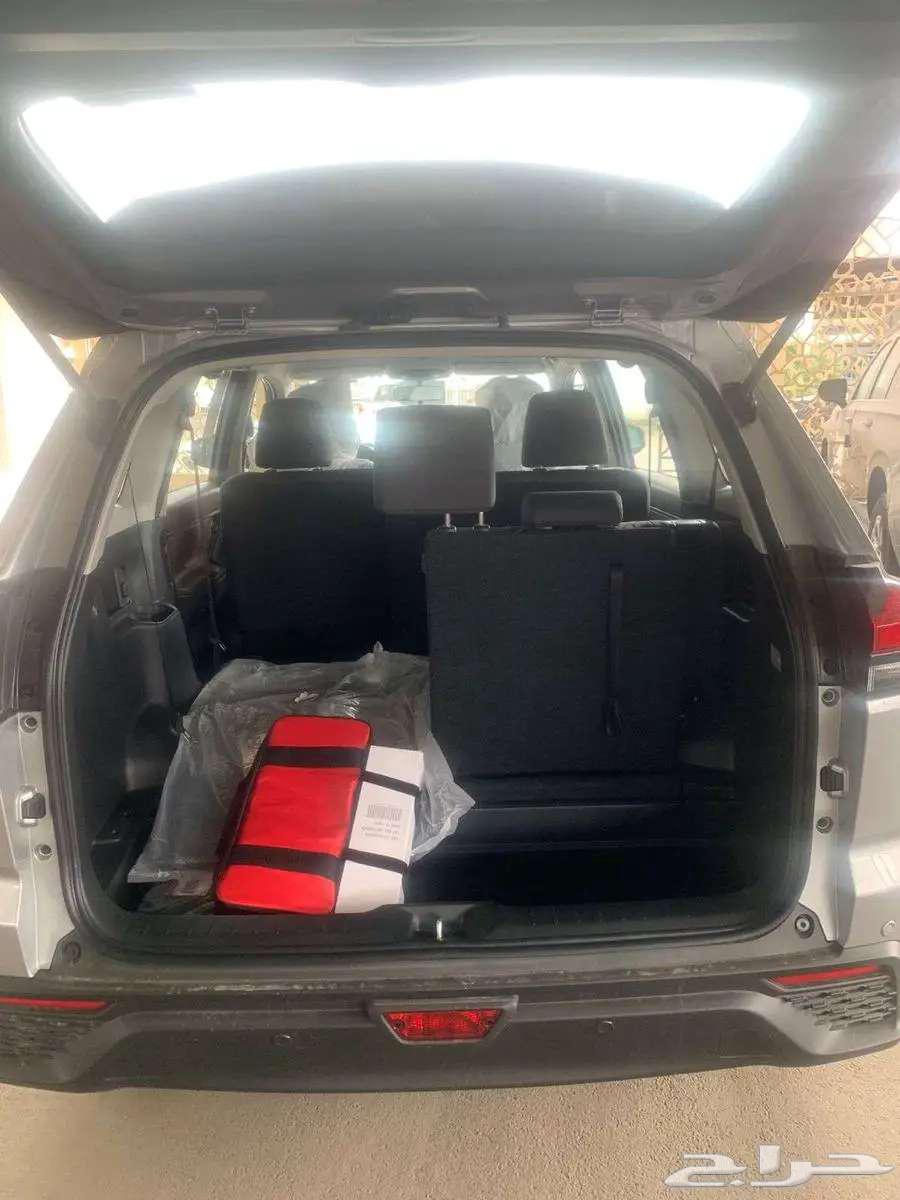 Toyota Innova Petrol 202463082102322945113