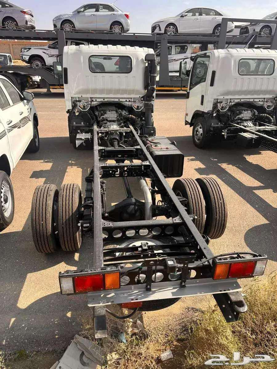 Isuzu Dina 4 Ton Short Chassis 202563080866859521111