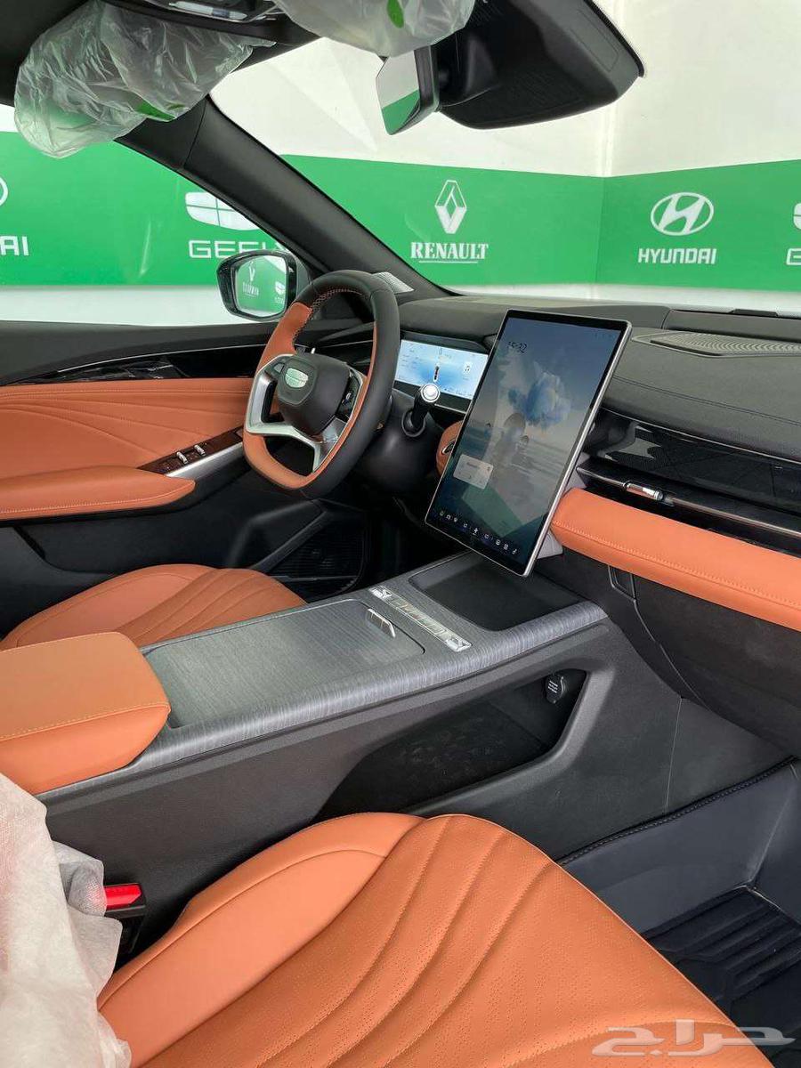 جيلي بريفيس 2025 يبداء سعر من 79.925 بضريبة تظليل مجاني63080031744003111
