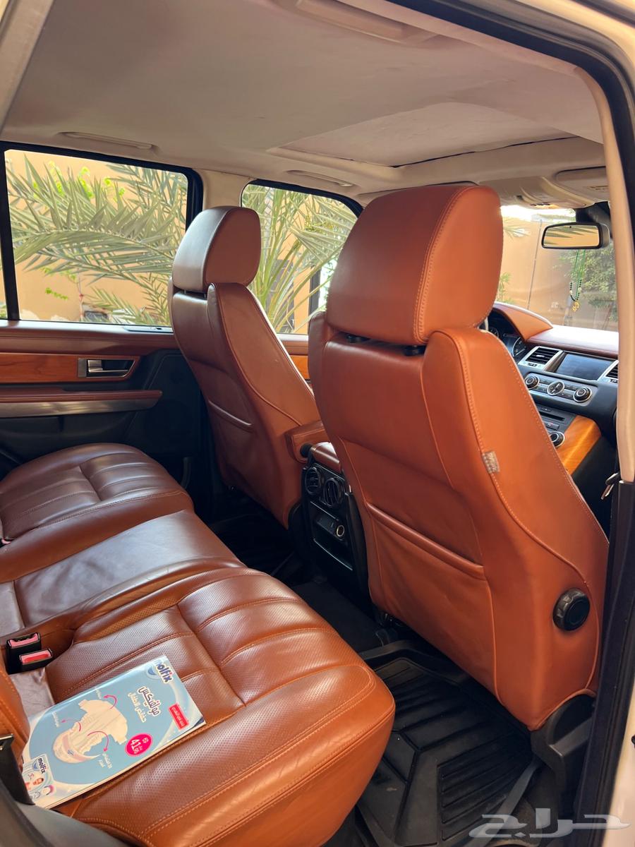 Range Rover 201063079216673922112