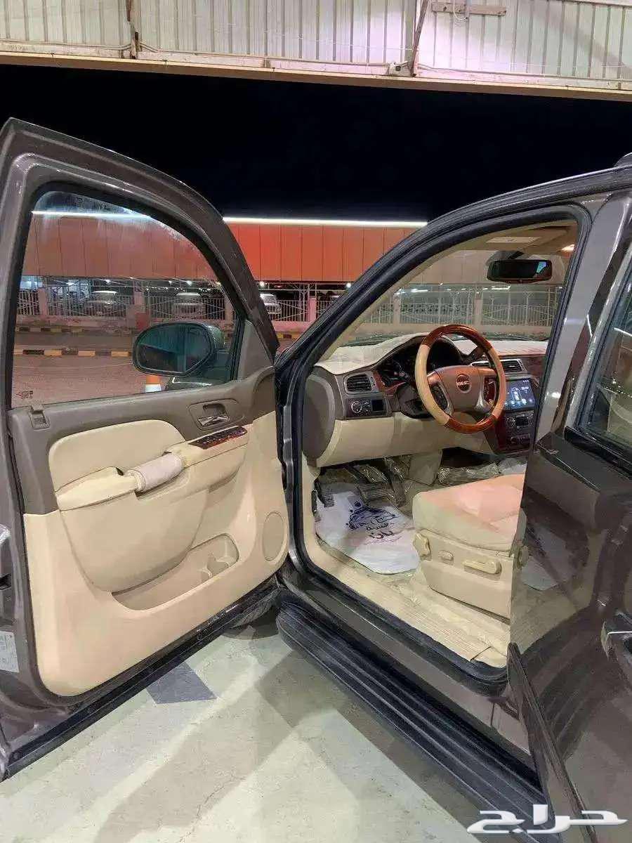 Sold GMC Yukon XL Gasoline 2012 Saudi Interior Big Mileage Low63080479456258112