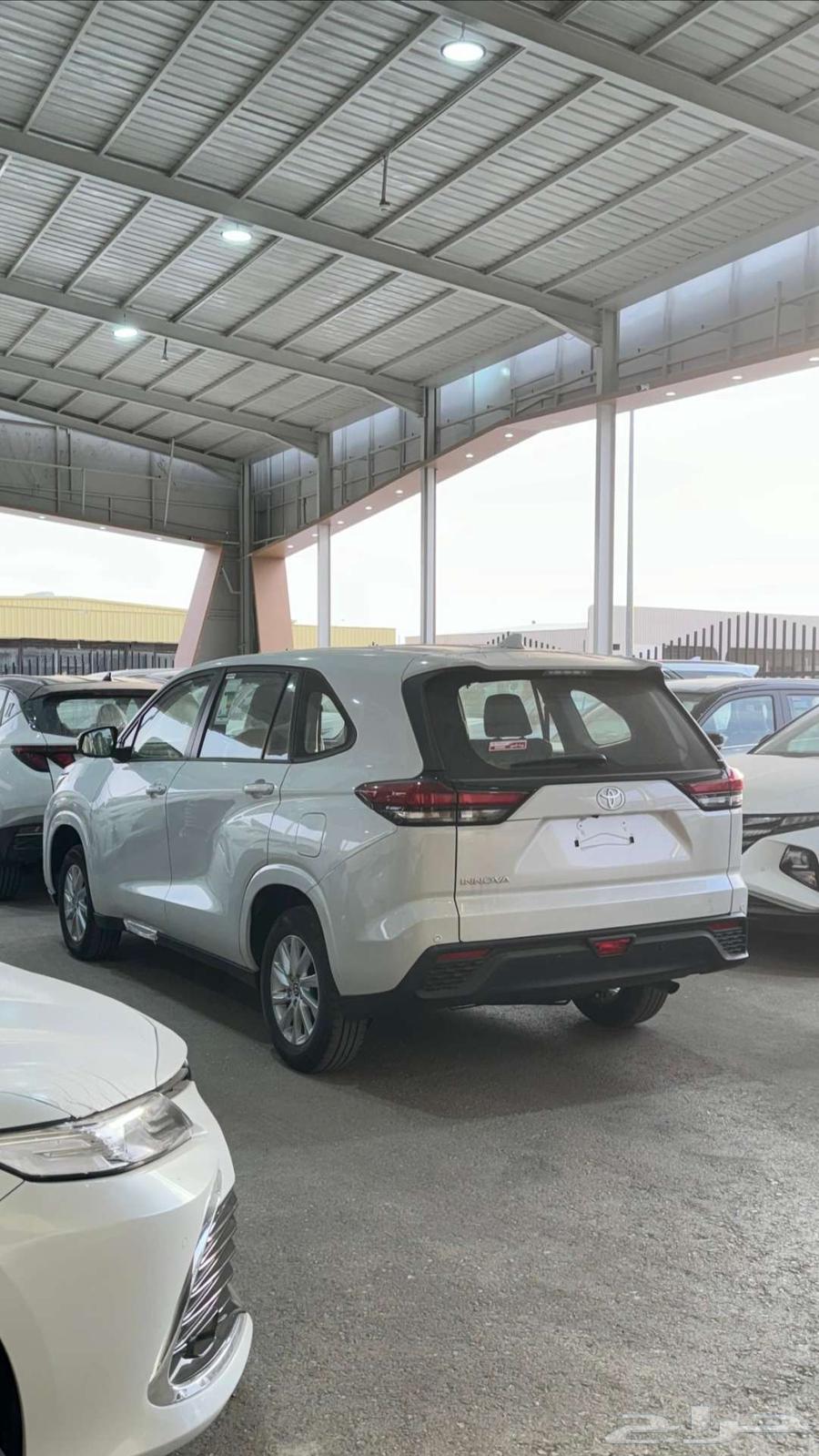 Toyota Innova Gasoline 2.0 New Model 2024 Fully New63082534242562112