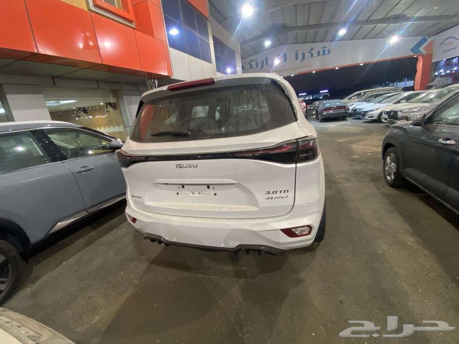 Isuzu Jeep MU-X Full Option 202563081725102850112