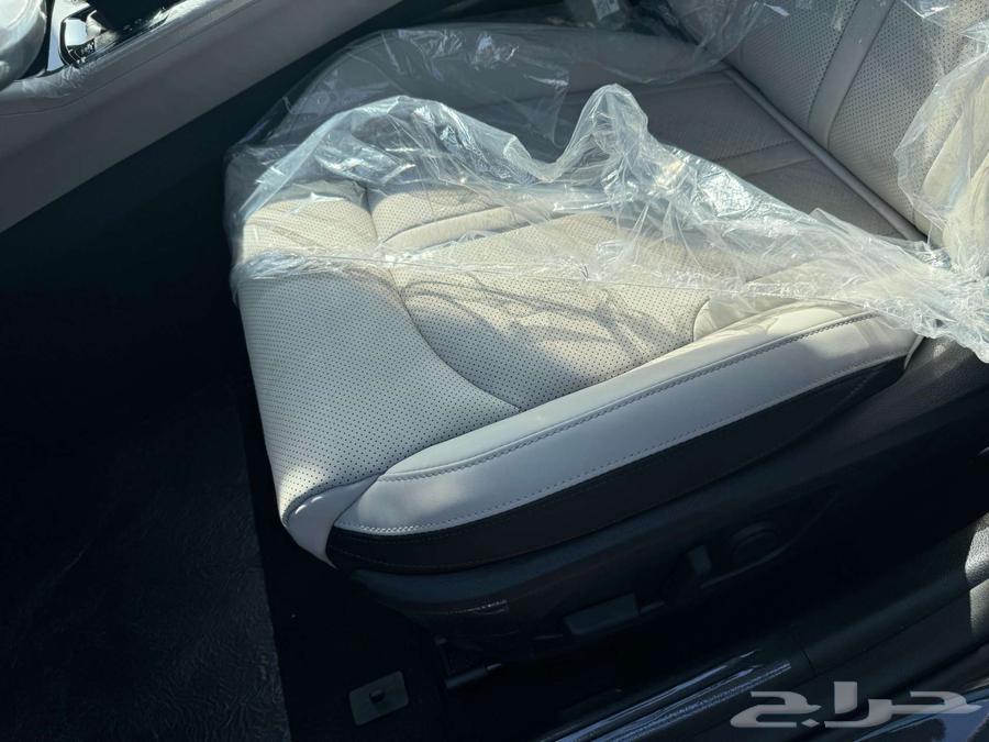 By 2025, half of the models will be electric.63080875677313113