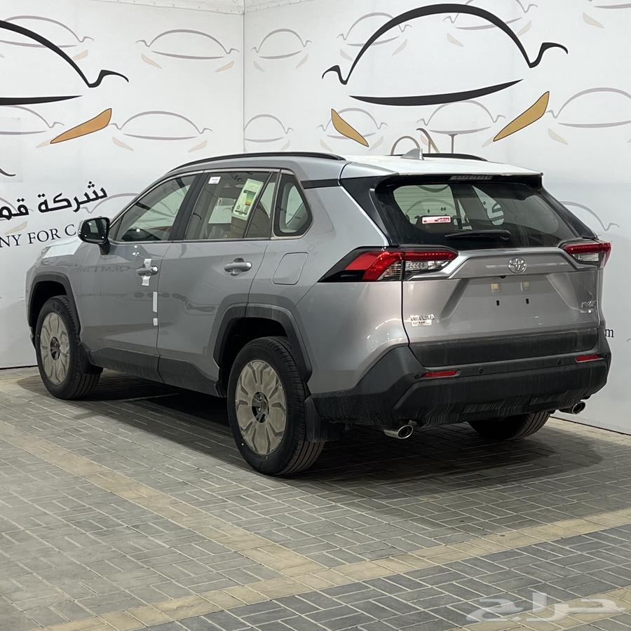 Toyota RAV4 XLE Gasoline 2025 with Sunroof for 11750063081716635777112