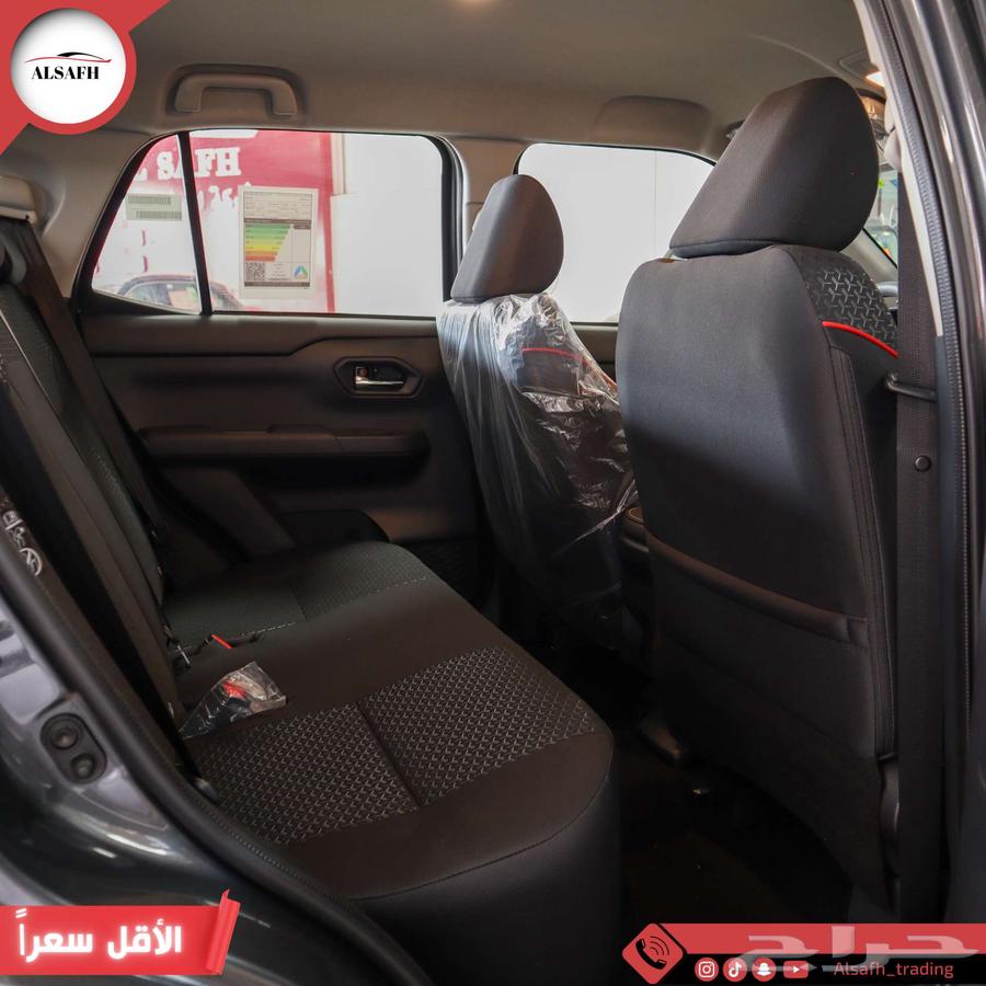 Toyota RAV4 Limited 2024 model has the page63079208077186113