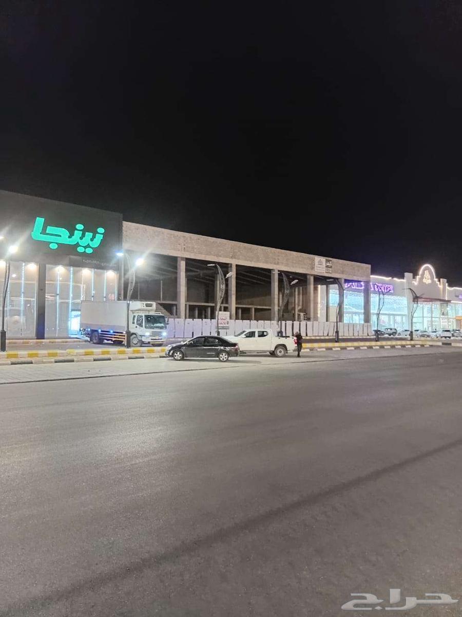 للأيجار عدد 6 محلات بجانب مركز طابا630129487704331119