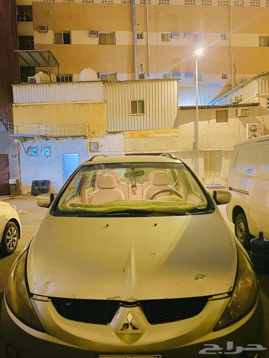 Mitsubishi Grandis63080484594305110