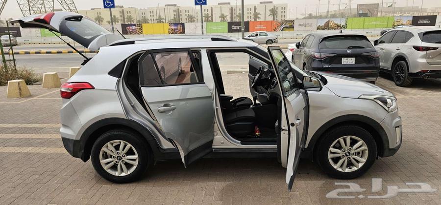 The sale is completed... Hyundai Creta 2017, half full option.63076801501185114