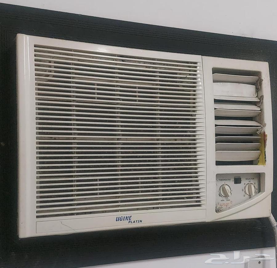 Good condition single and half ton air conditioner630532466959371123