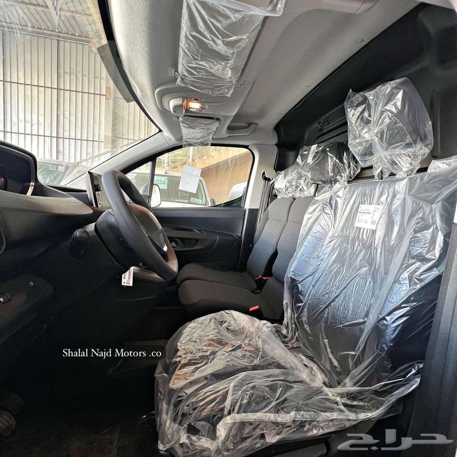 Peugeot Partner Van 2025 special offers 54000 customs card63077162085378112