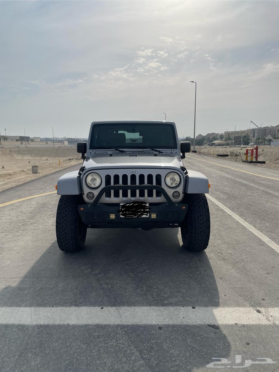 Jeep Rubicon with low mileage63073589671169111