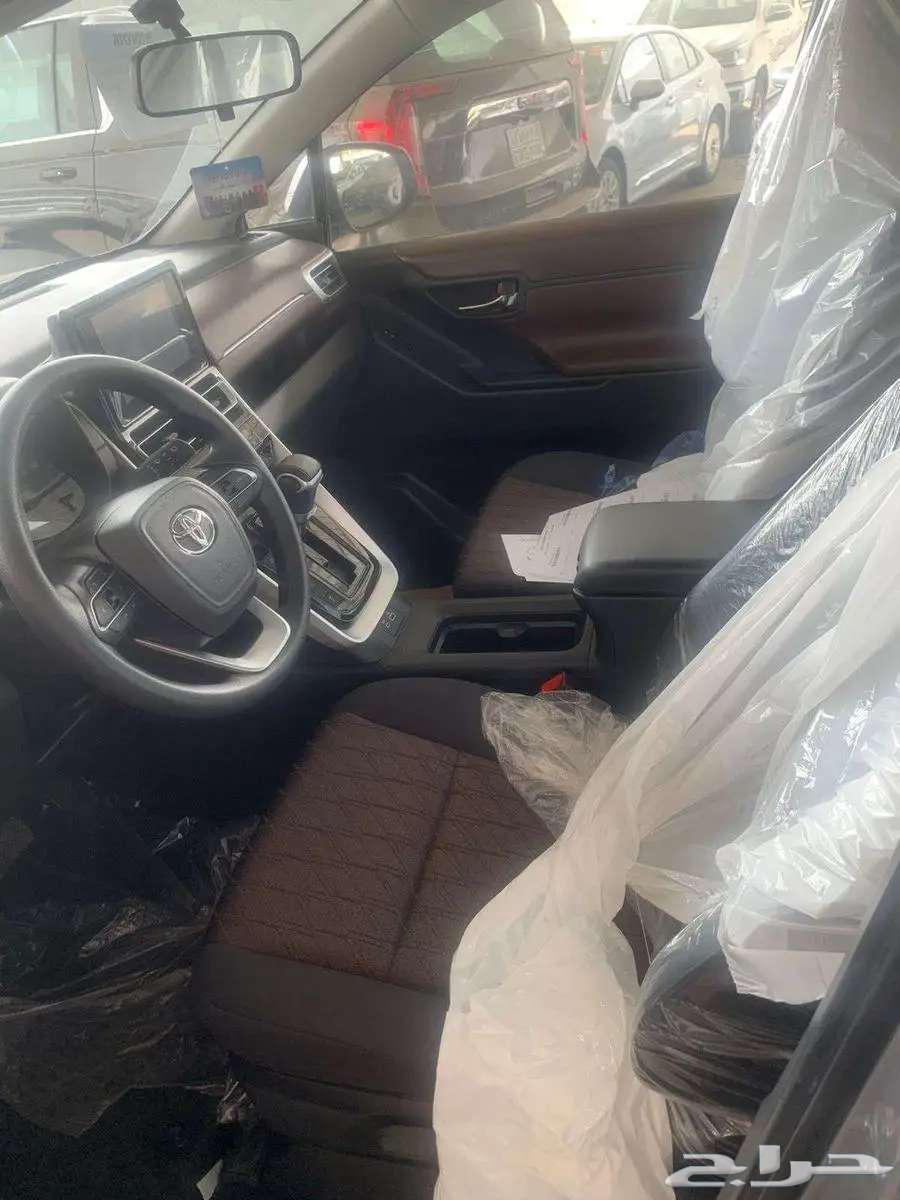 Toyota Innova Gasoline 202463073164840835114