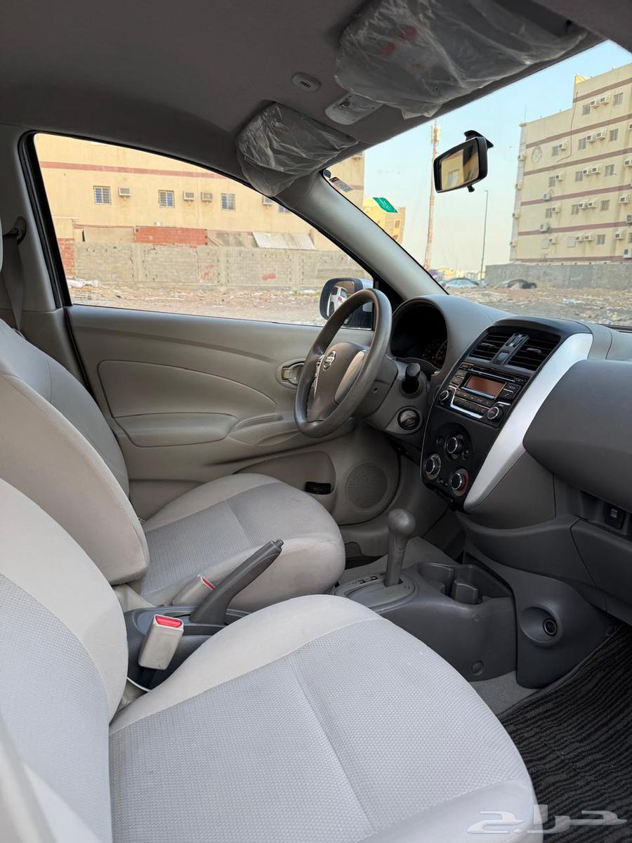 Nissan Sunny 201963073200150658112