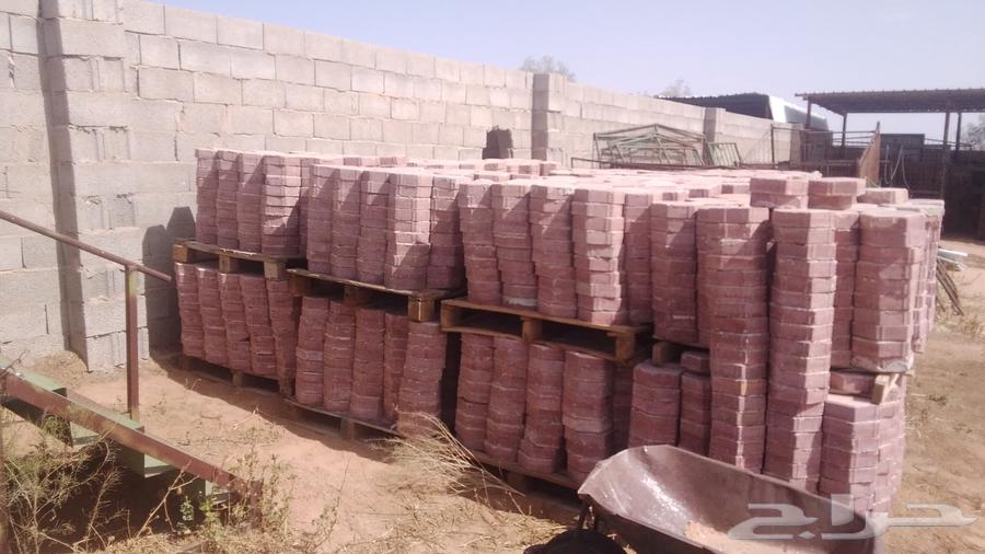 For sale used red hexagonal interlock63068812685699112
