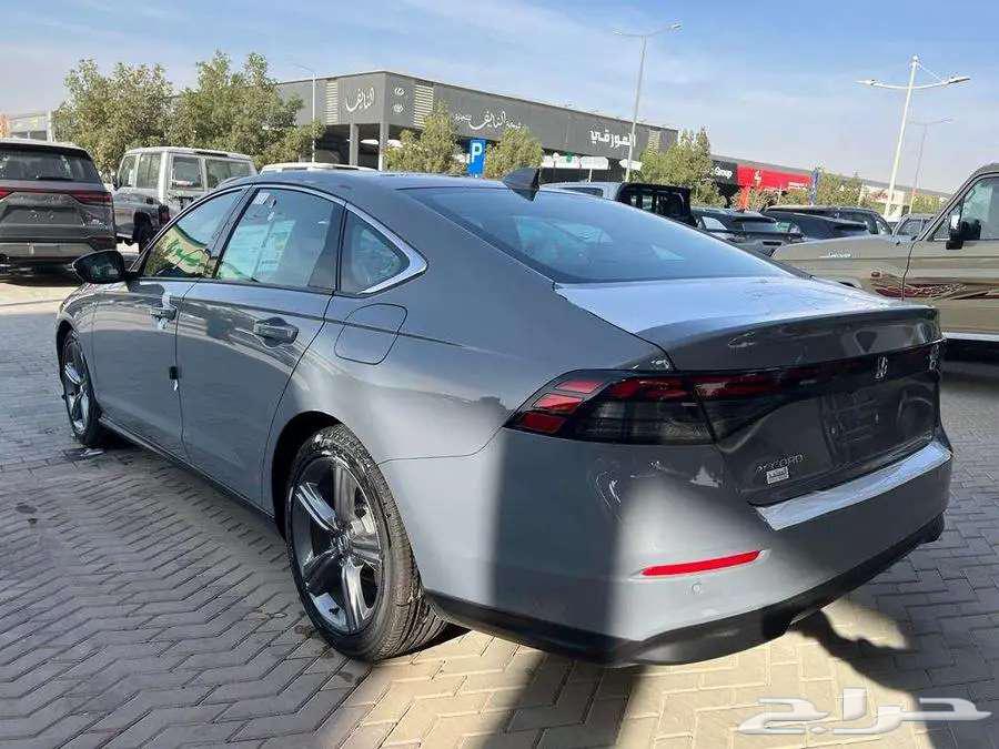 Honda Accord Half Full 2024 in Cash and Installments63074019127937113