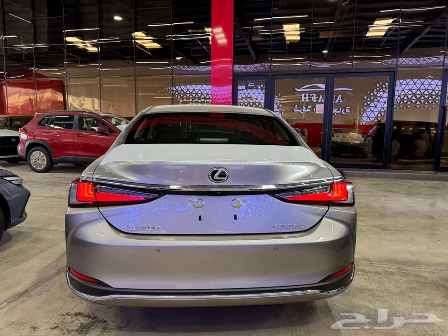 Lexus ES 250 AA Model 2025 Saudi Arabia lowest price63073602777090113