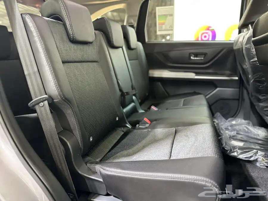 Toyota Vitz GLX Model 202463072750045698113