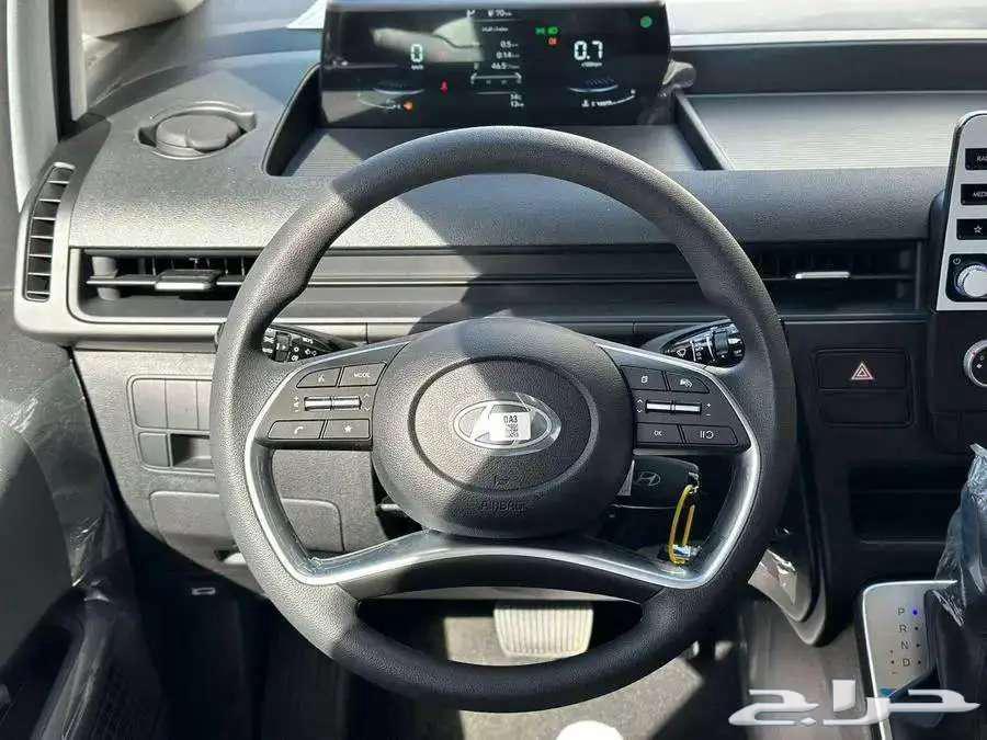Hyundai Staria 2025 with the lowest prices63072754386177114