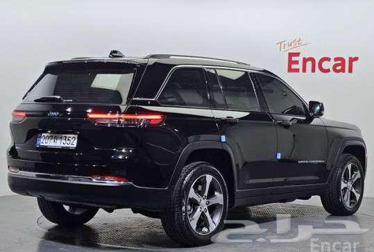 2023 Grand Cherokee63068234578947112