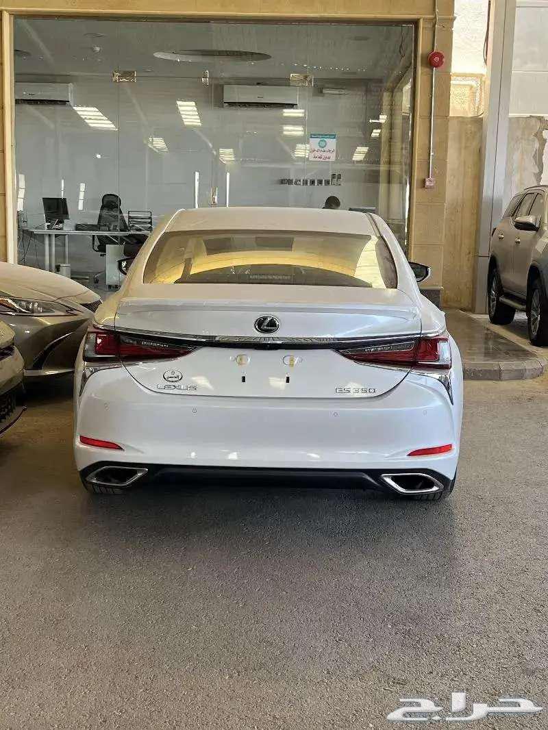 Lexus ES 350 CA trim 2025 model with installment of 2695 Al-Hasan63072365103745113