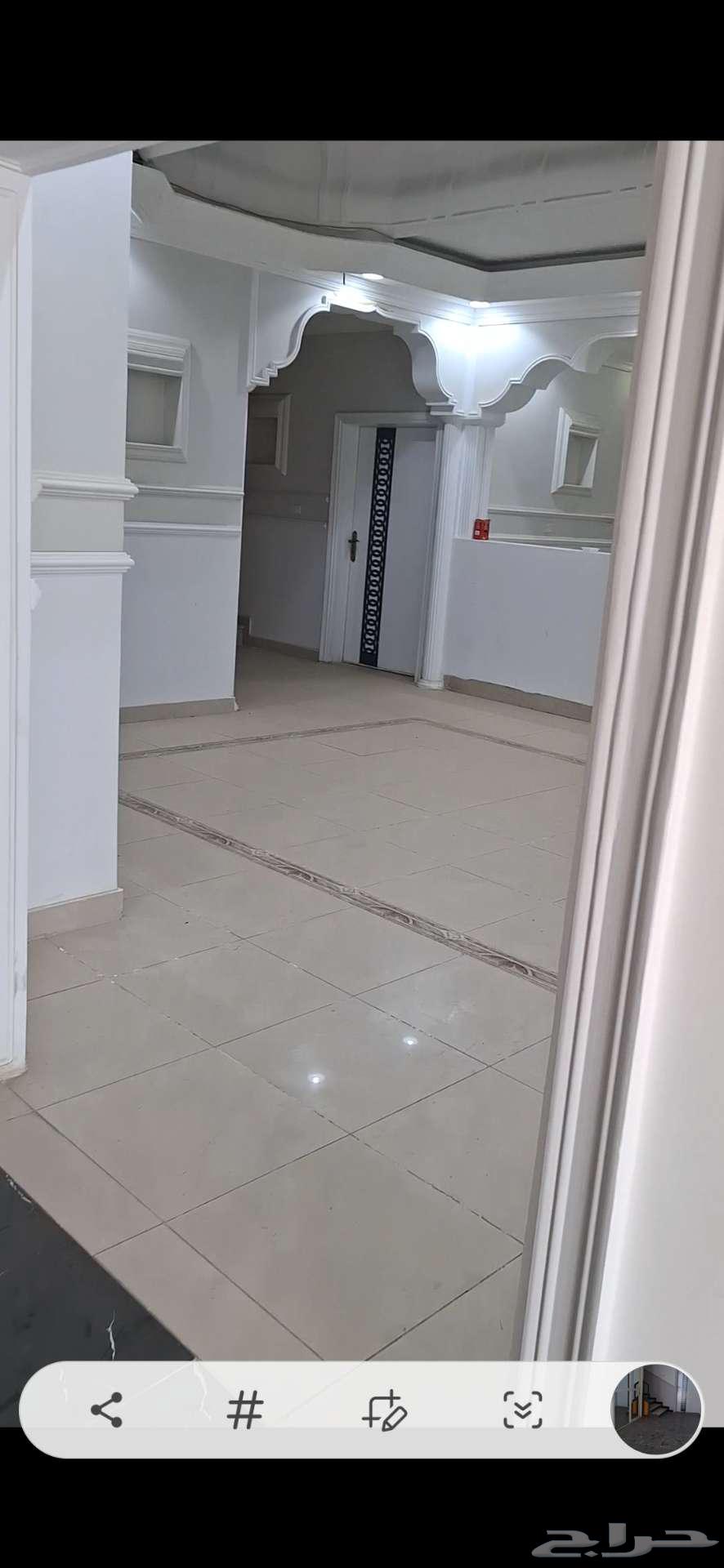 For sale: A commercial and administrative building in a prime location in the center of Al-Baha.63013384174338111