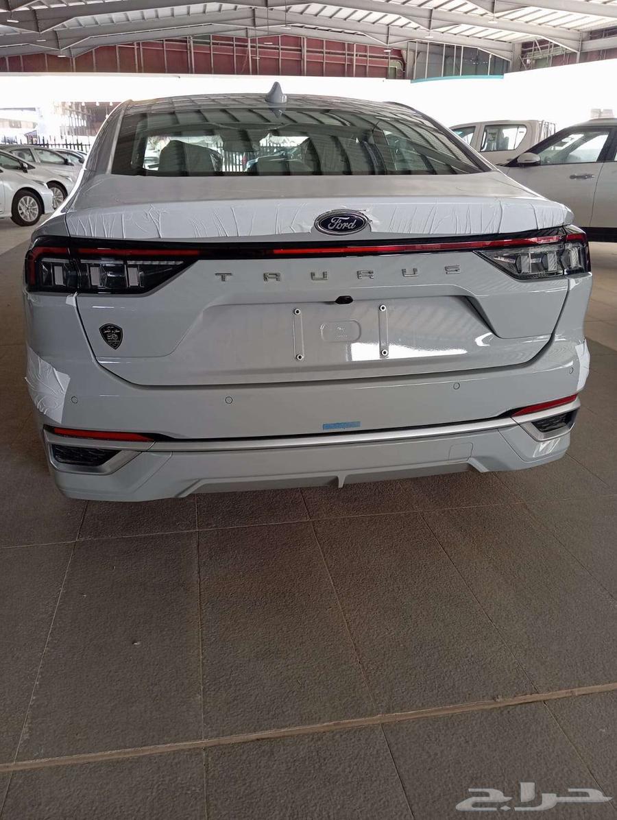 Ford Tours Trend 202563068249228033113