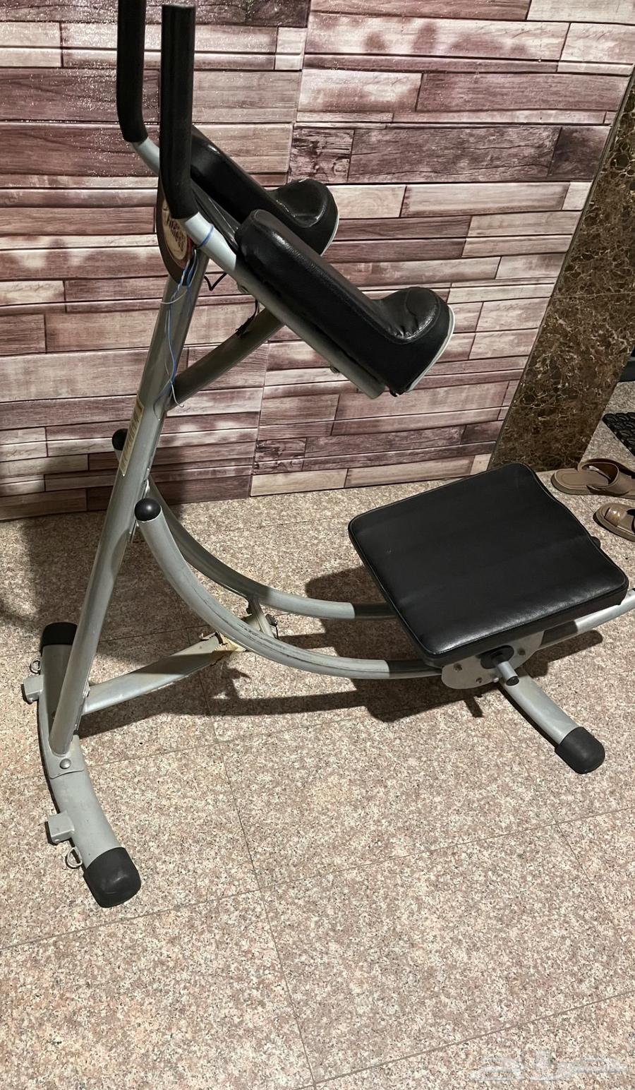 Abdominal exercise device63048210832001112