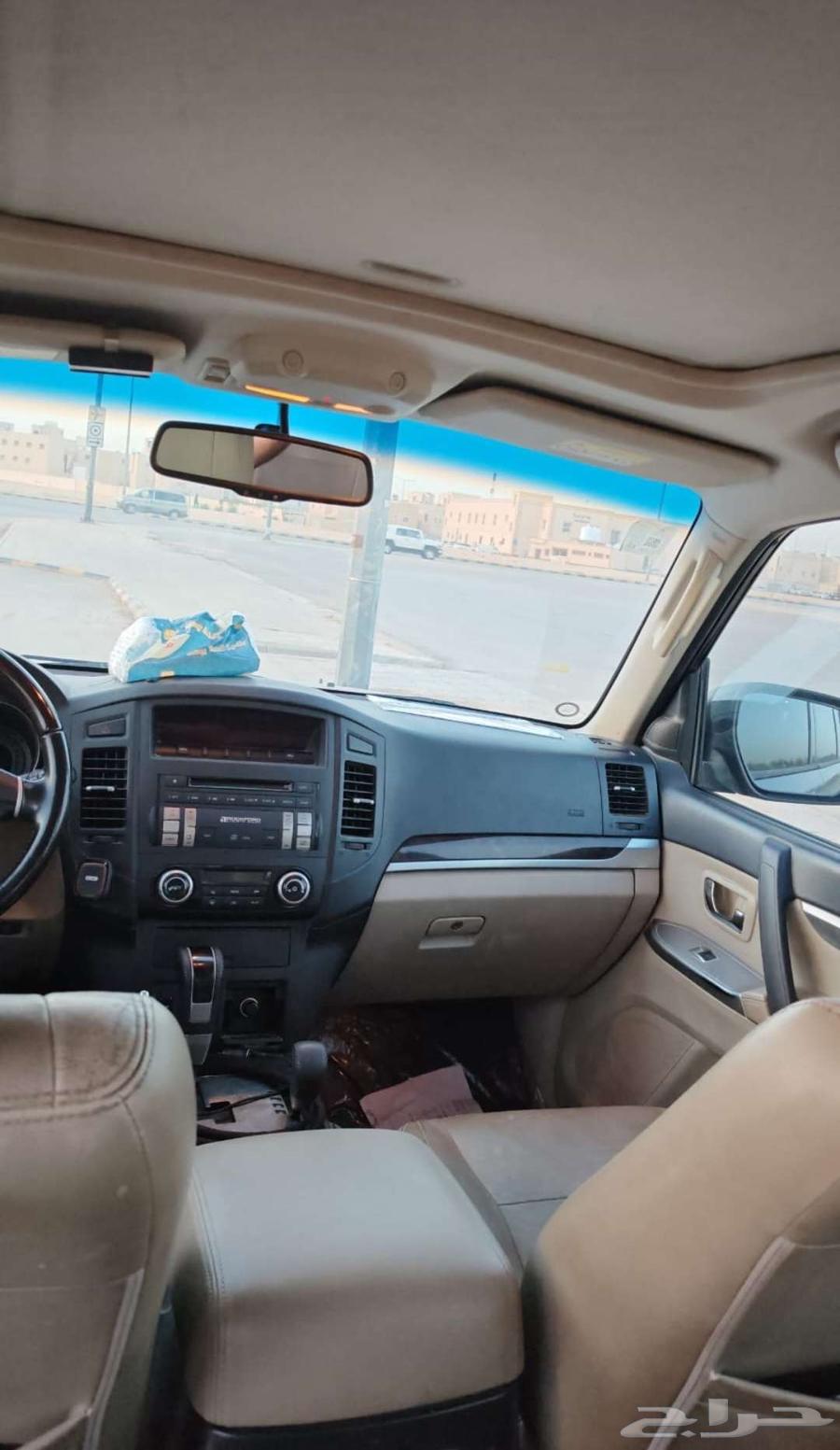 Mitsubishi Pajero in excellent condition for those who want to use it63068244669186113