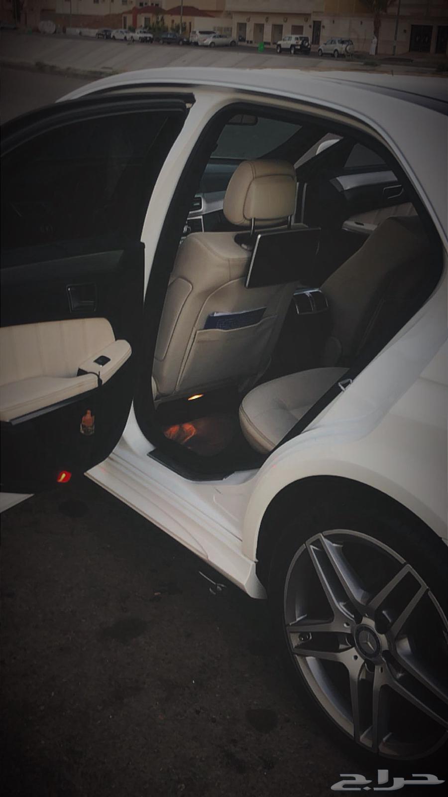 Mercedes E300 201563069922412035113