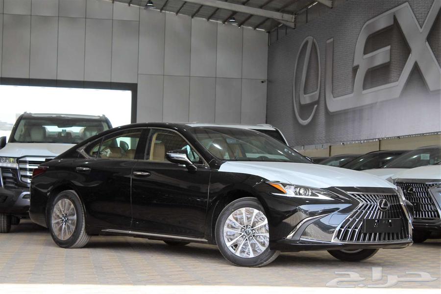 Lexus ES250 AA - Gulf version - 2025 - Remote start - Rear spoiler63069063116417112