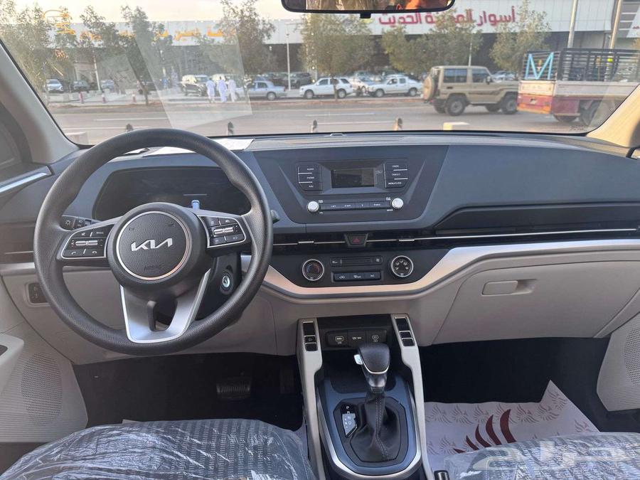 كيا كارينز استاندر 7راكب موديل 2024 اقساط او كاش63069504545154114