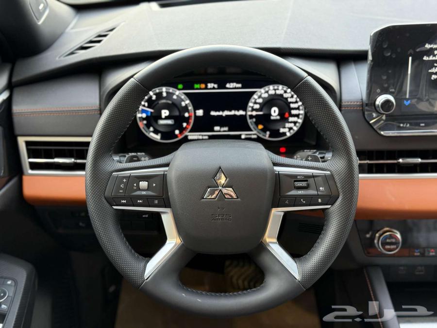 Mitsubishi Outlander Full specification, 2.5 engine, model 2024, cash and installments63071149253249113