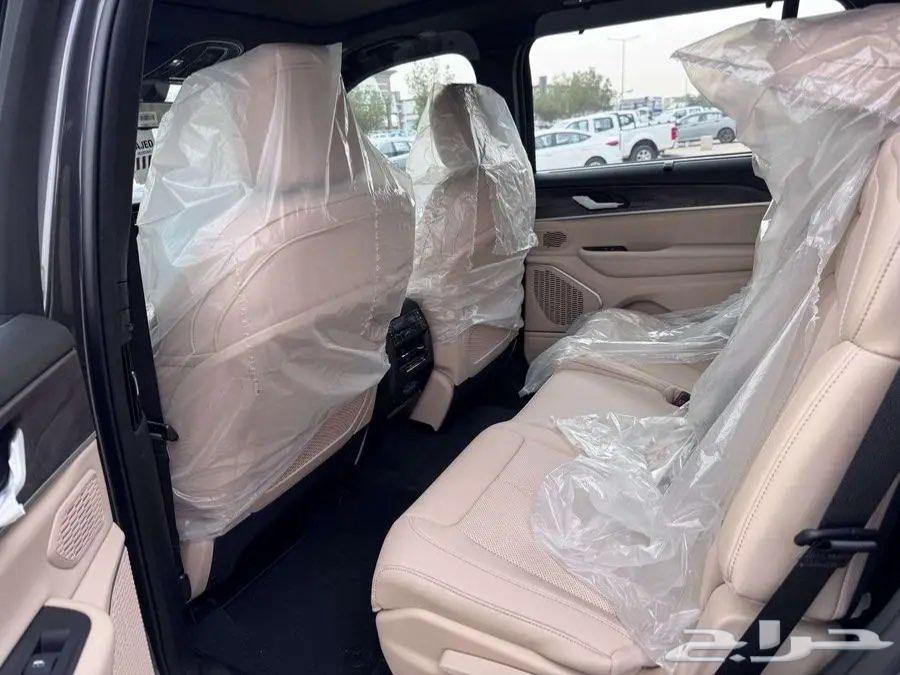 جيب جراند شروكي 2024كاش وتقسيط63071158813827114