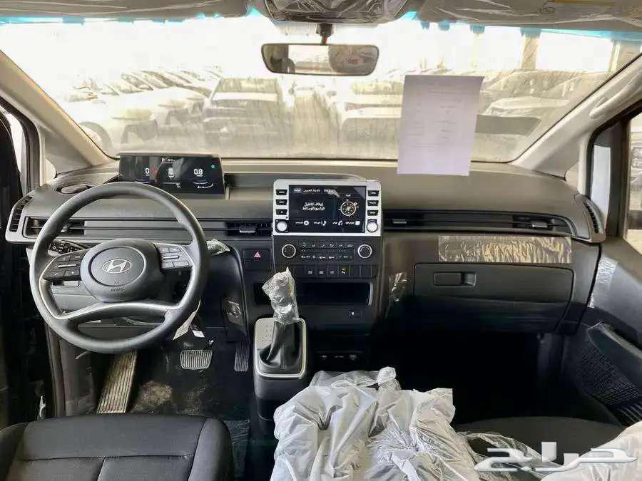Hyundai Staria 2025 Diesel 9-Seater63070322733953113
