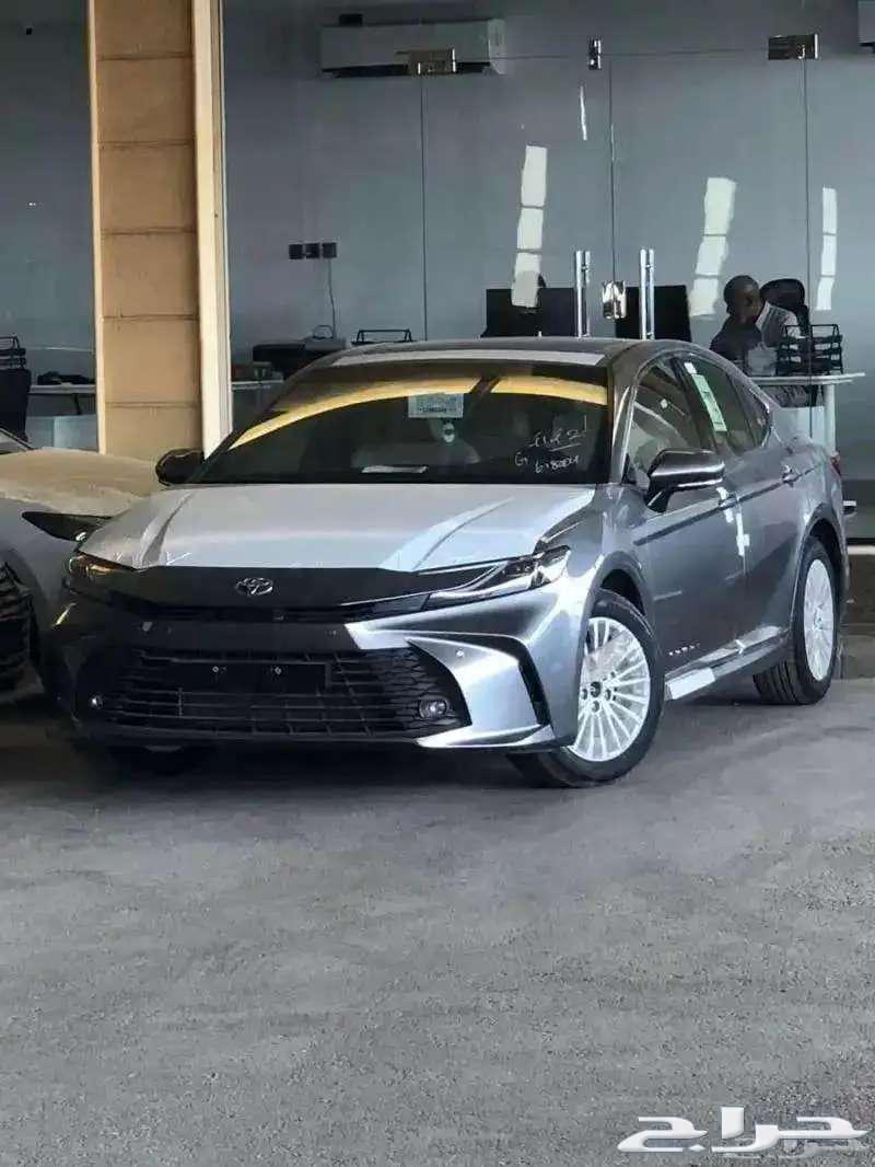 Toyota Camry LE trim 2025 model with sunroof installment 1900, available at Al-Hasan.630638351636511119