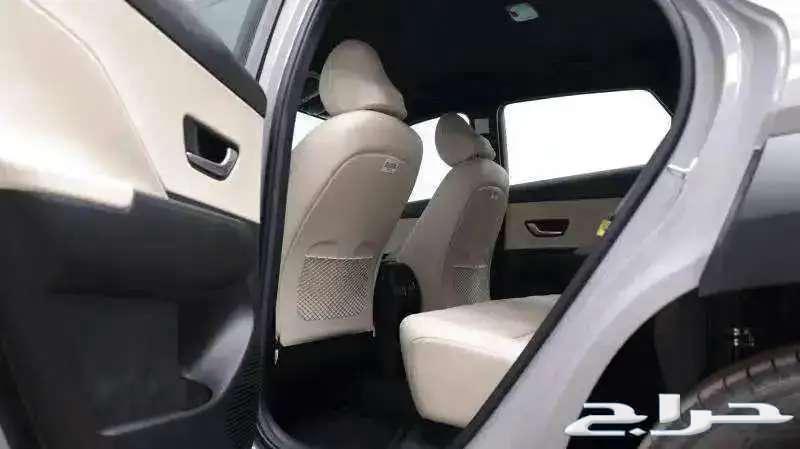 Hyundai Kona Comfort Model 2025 Available in Different Versions and Colors63064644057601113
