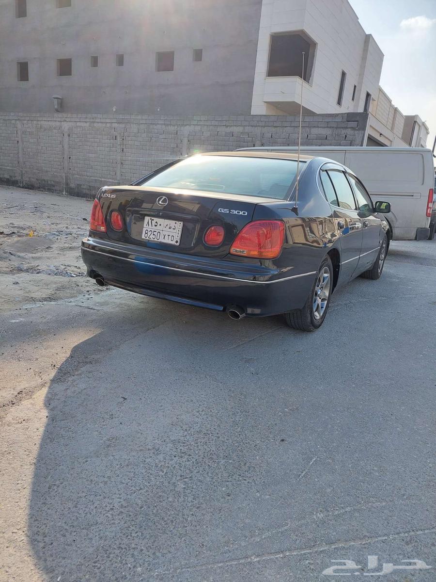 Lexus GS300 model 200163063112968963111