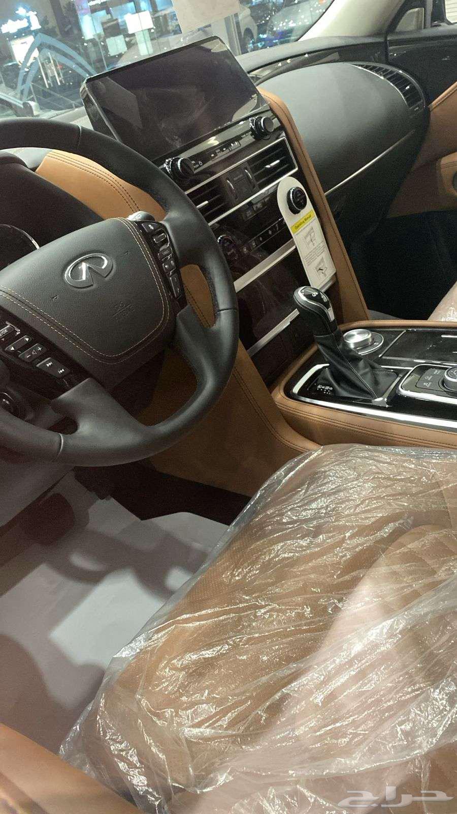 سياره انفينيتي QX80 برو اكتف 202363066628700674114