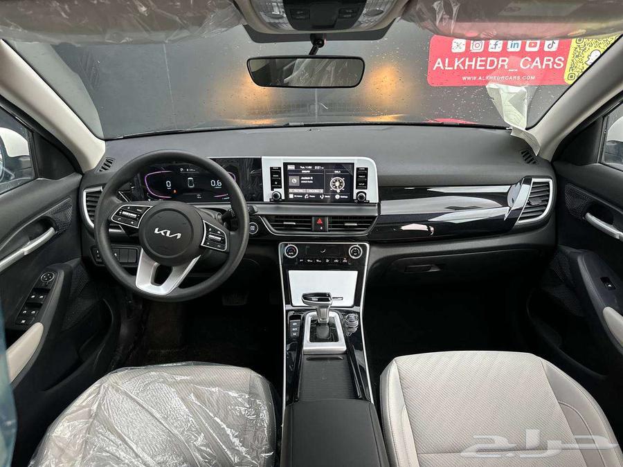 Kia Seltos 2025 model, full roof panoramic63063462568833113