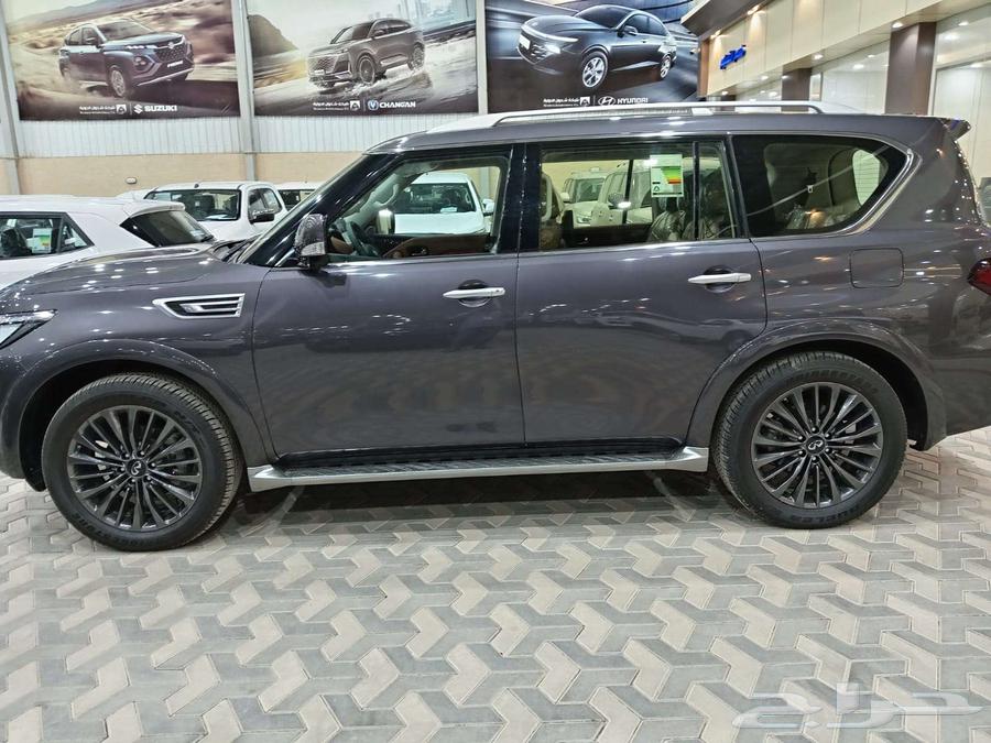 سياره انفينيتي QX80 برو اكتف 202363066628700674112