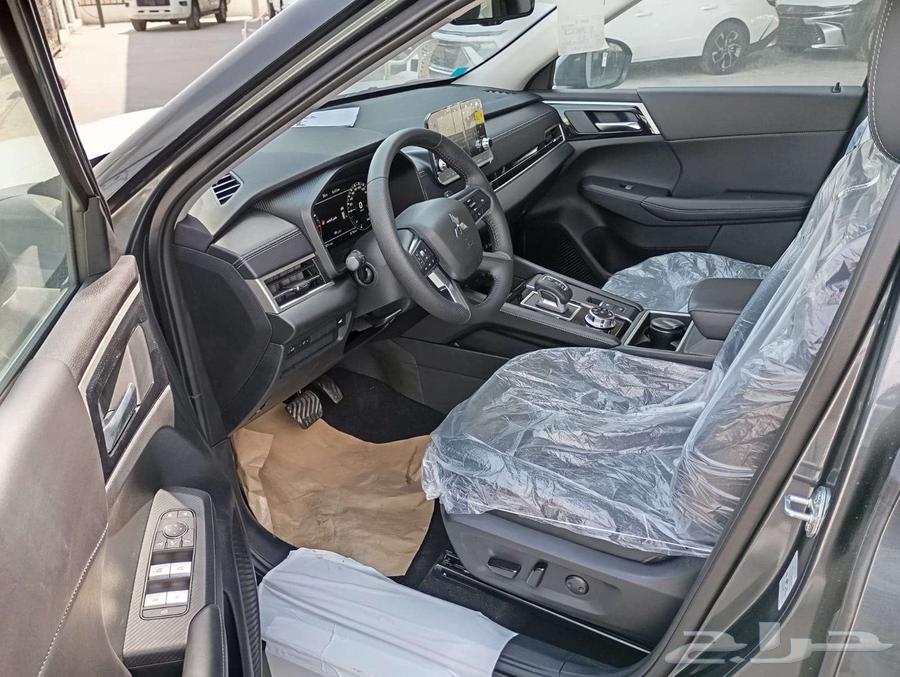 Mitsubishi Outlander Half Full 2025 Saudi63066216533379113