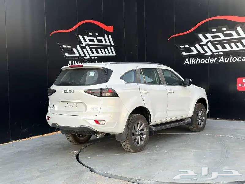 Isuzu MUX Full Option 2024 at Al-Khudhar Motors63061649312515111