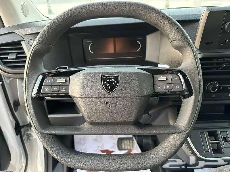 Peugeot Expert Van Diesel Automatic Gear 202563061300755841113