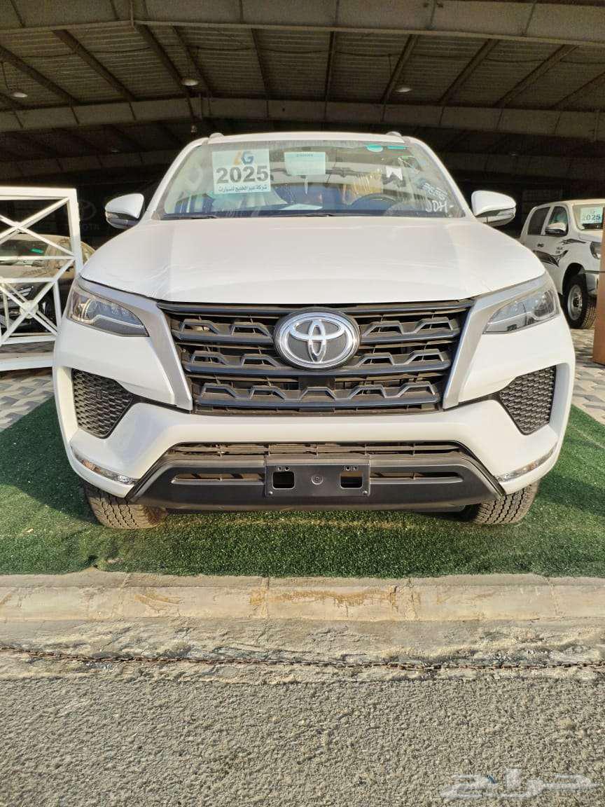 فورشنر GX2 بنزين دبل 2025 ابيض630612964395531122