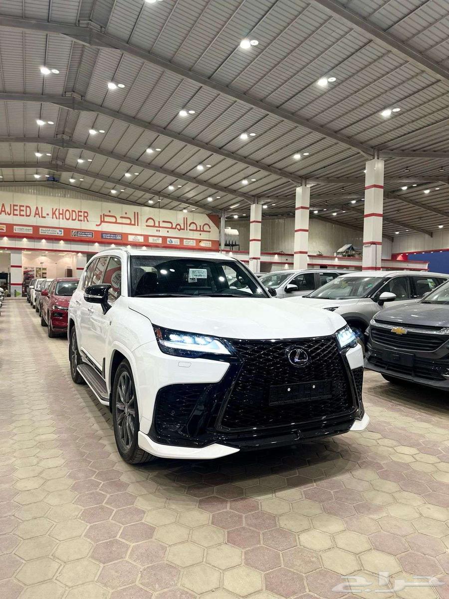 Lexus F Sport 2025 is available at Al-Khadhar for Cars.63060936679553112