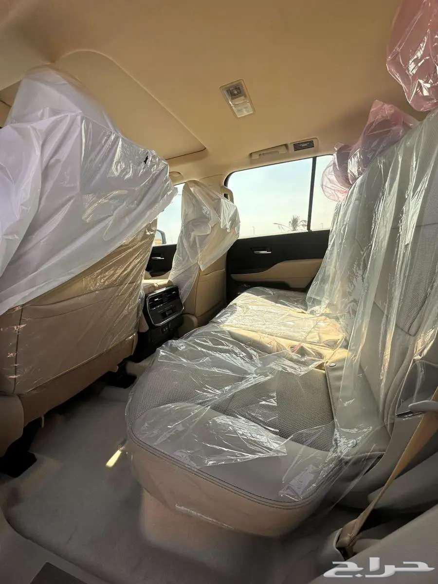 Land Cruiser GXR4 Gasoline 2025 Cash and Installments63060563614595112