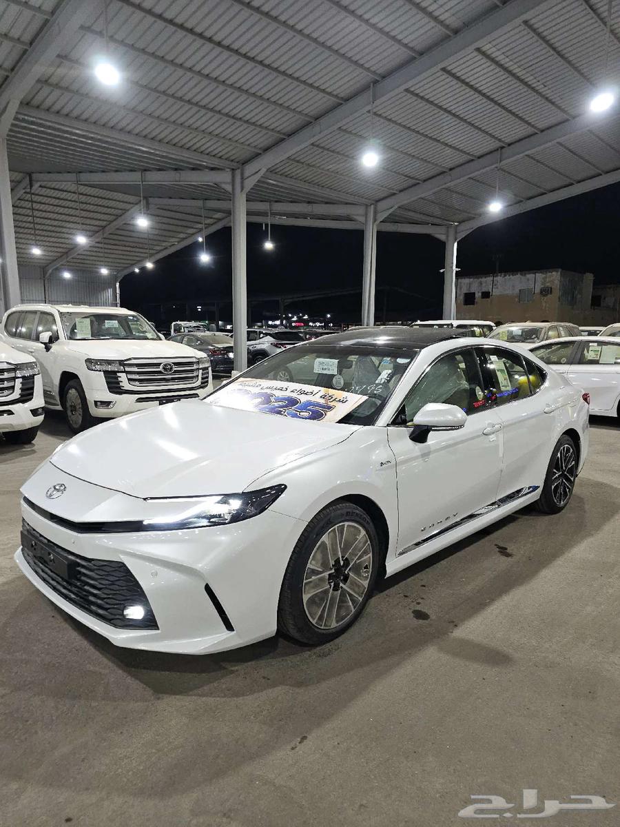 Toyota Camry (LE) Panorama Hybrid Model 202563060231814401111